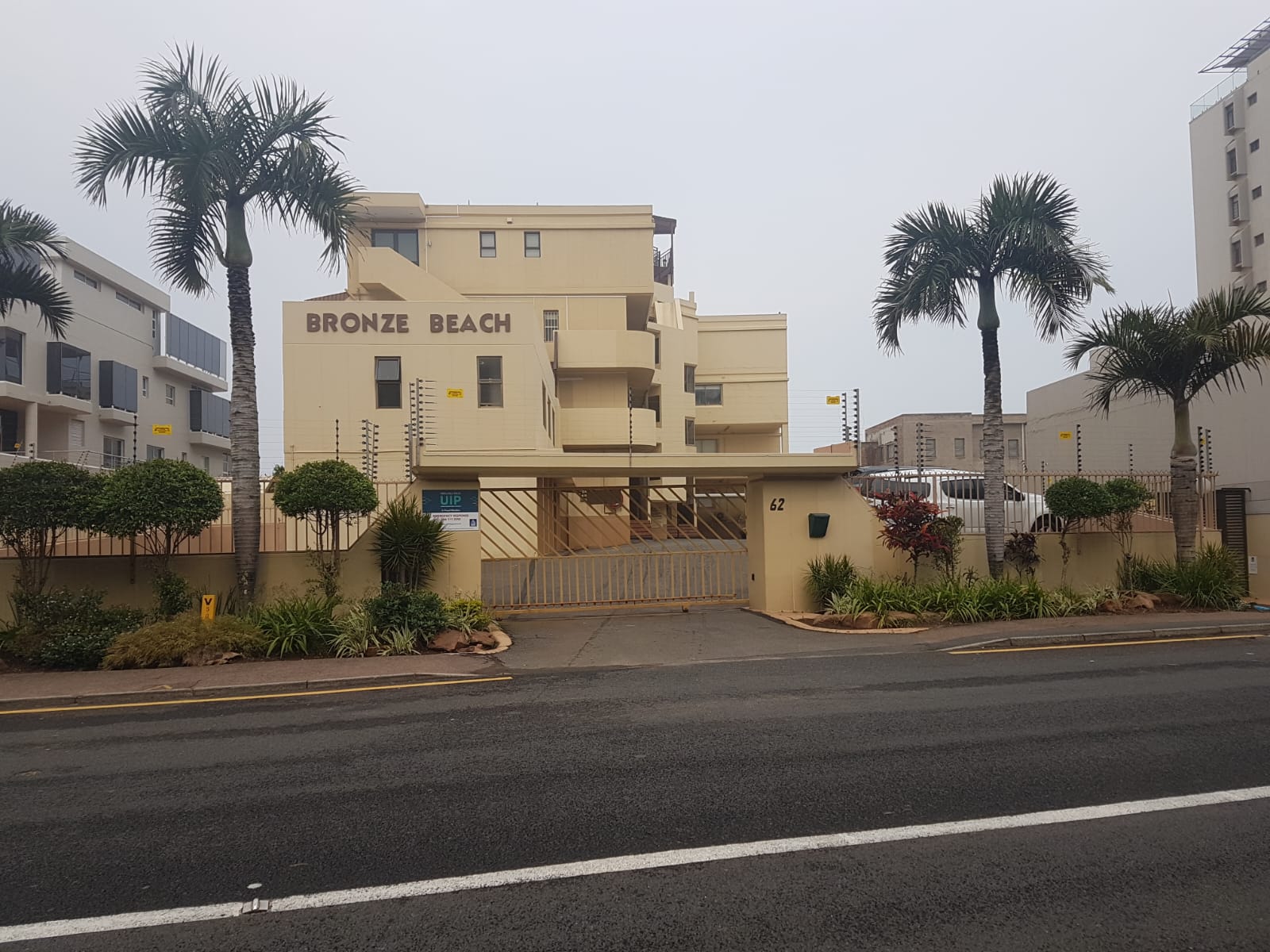15 bronze beach Umhlanga Holiday Rentals